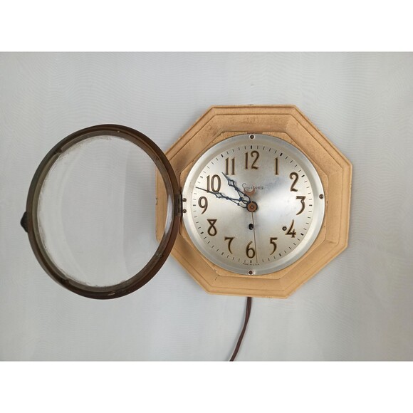 Sessions Electric Wall Clock Mid Century Wooden Body For Decoration/Restoration - Picture 2 of 7